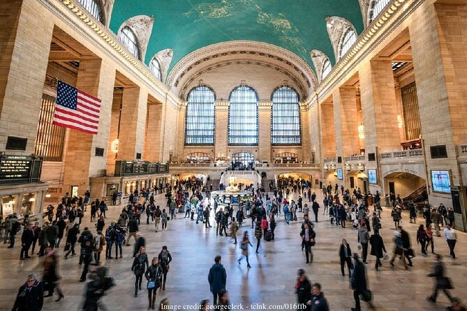 Private 1.5h Tour of Grand Central & SUMMIT One Vanderbilt - Ascending to the Summit One Vanderbilt Observation Deck