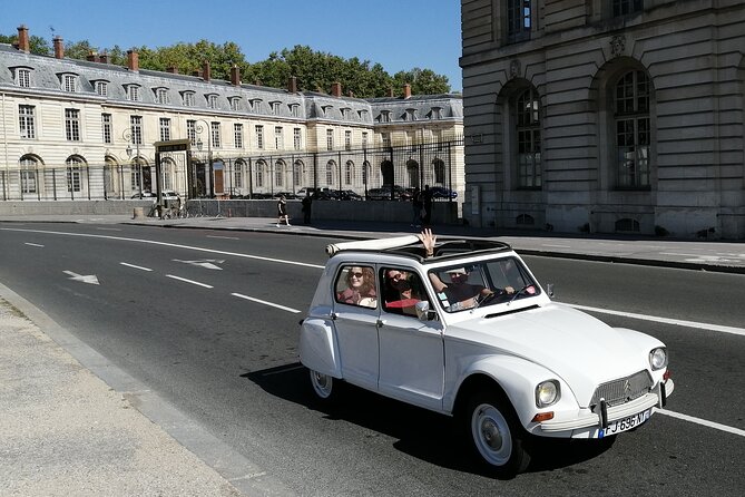 Private 1 hour tour of Versailles in a Vintage Car (2CV) - Logistics and Practical Details