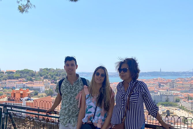 Private 1H30 Tuk Tuk Tour in Lisbon City - Exploring the Architectural Marvels of Mosteiro de São Vicente de Fora