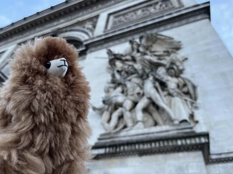 Private 2-3 hours Montmartre walking tour - Timeless charm - The Wall of Love and Montmartre’s Romantic Touches