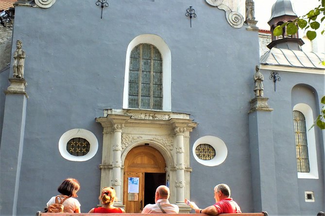 Private 2.5-Hour Tour of Tallinn Old Town in a Spacious Mercedes Minivan - Inside St. Mary’s Cathedral and Other Key Sights