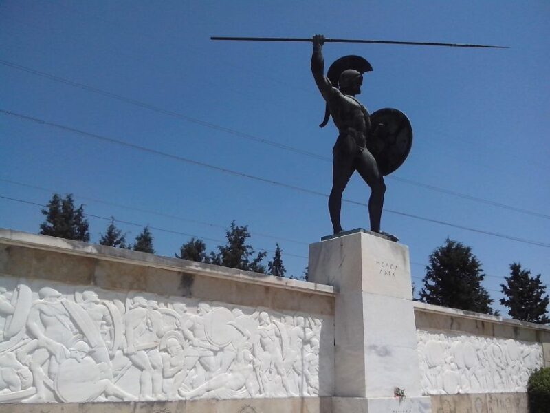 Private 2-Day Tour to Delphi, Meteora & Thermopylae - Exploring Meteora’s Monasteries on Day Two