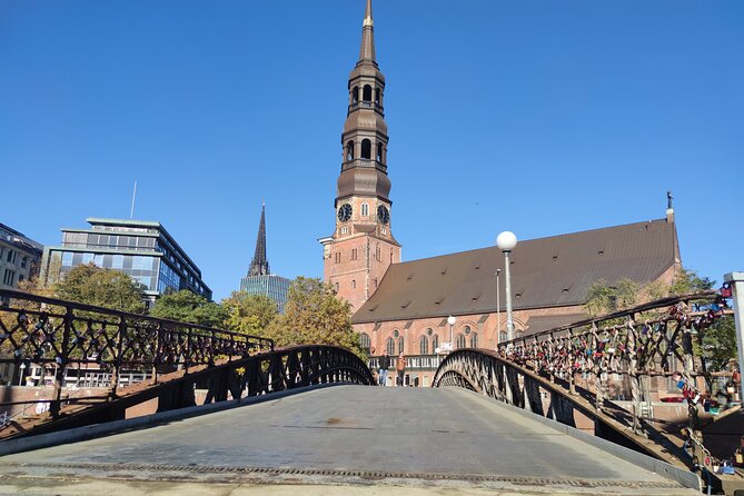 Private 2-Hour Hamburg Highlights Walking Tour - The Elbphilharmonie: Hamburg’s Musical Icon