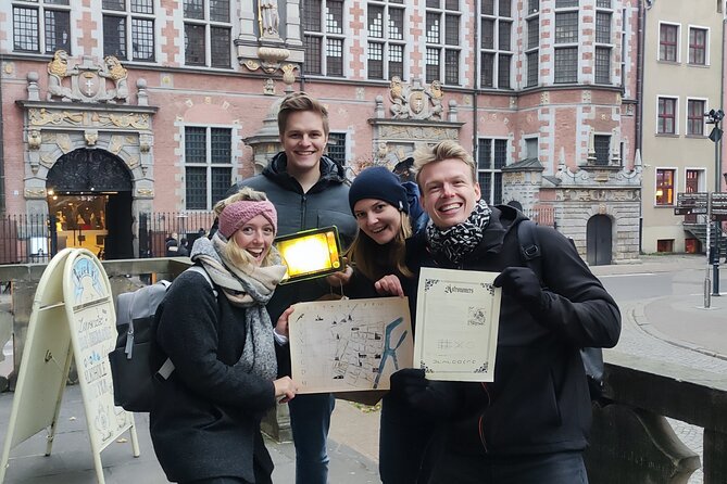 Private 2-Hour Tour with City Game in Gdask - Relaxing at the Heweliusz Monument and Star Constellation Views