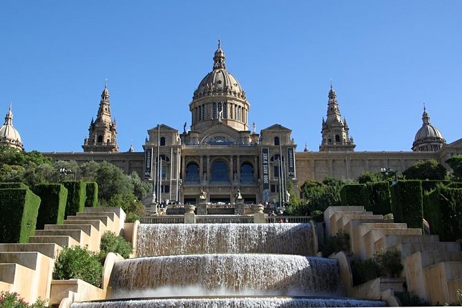 Private 2 Hours Sightseeing Tour in Barcelona - Relaxing Green Spaces: Parc de la Ciutadella