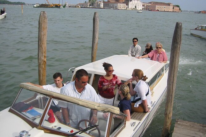 Private 2 hrs Grand Canal, Hidden Gems Walk and food tasting - Walking Tour of Venice’s Hidden Corners