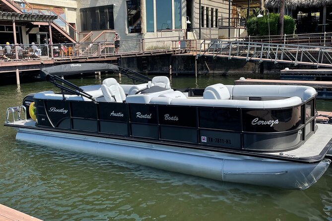 Private 2hr Scenic Boat Cruise Lake Austin- BYOB- Fits 15 People - Private 2hr Scenic Boat Cruise Lake Austin: A Personalized Floating Adventure