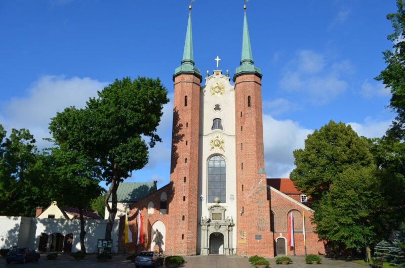 Private 3 City Tour - Gdansk, Sopot & Gdynia - Exploring Gdansk’s Old Town with a Private Guide
