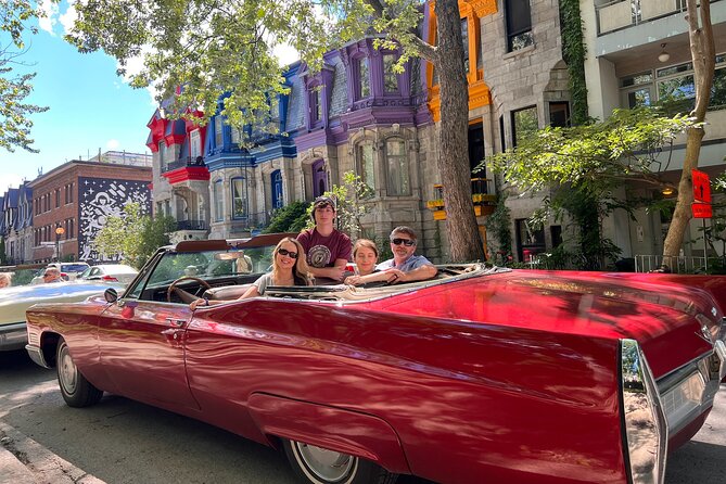 PRIVATE 3-hour COMPLETE tour of Montréal in convertible Cadillac - Admiring Montreal’s Colorful Victorian Homes