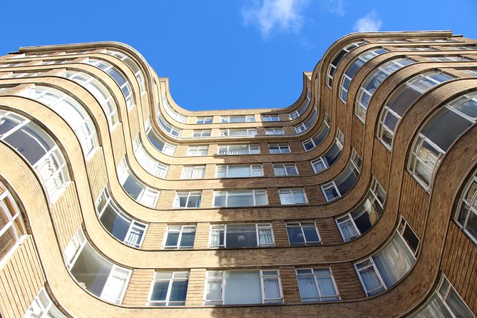 Private 3 hour Poirot Tour of London by Black Taxi - Accessibility and Physical Considerations