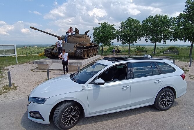 Private 3 Hour Sightseeing Tour of Major Attractions in Zadar - Panoramic Views and the Puntamika Lighthouse