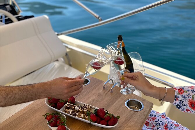 Private 3-hour Speedboat Our Lady of the Rock and Blue Cave - Scenic 30-Minute Speedboat Cruise into Boka Bay