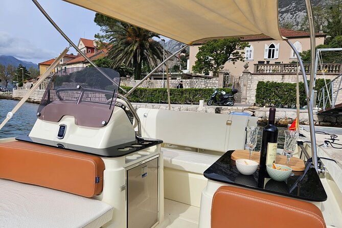 Private 3-hour Speedboat Our Lady of the Rock and Blue Cave - Visiting the Blue Cave: Natural Wonder and Water Activities