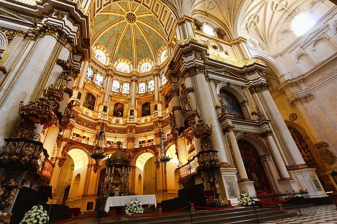Private 3-hour Walking Tour Granada (incl. tickets to Cathedral & Royal Chapel) - Key Points