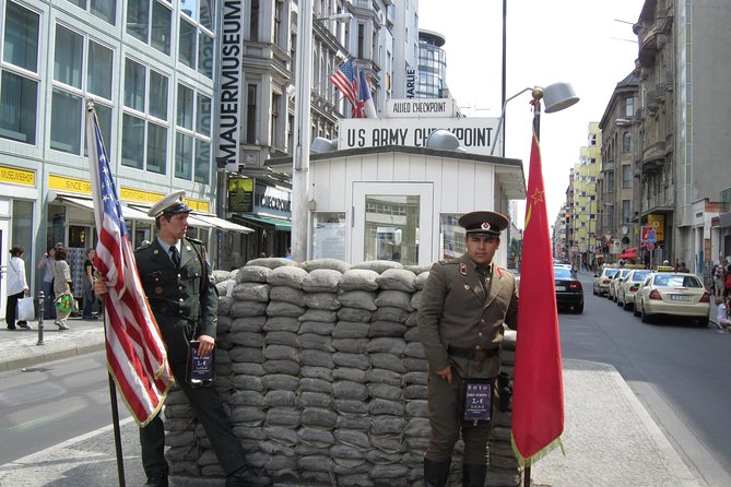 Private 3-Hour Walking Tour of Berlin - Starting at the Reichstag Building: Berlin’s Political Heart