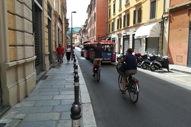 Private 3-hour Walking Tour of Bologna with private official tour guide - Suitability and Recommendations