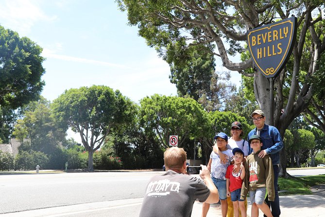 Private 3 Hours Los Angeles Tour - Overlook of Universal City and Studio Site Highlights