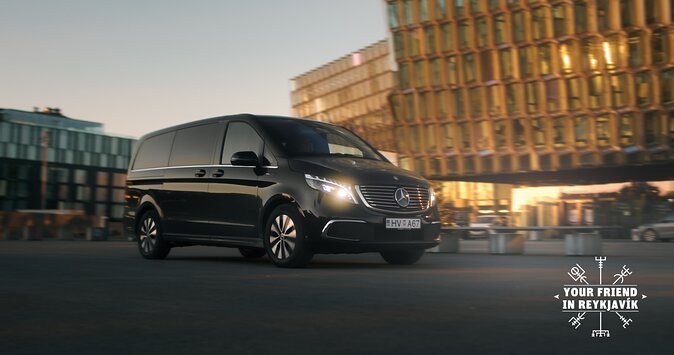 Private 3 Hours Tour with Airport Transfer in Reykjavik - Exploring Hallgrimskirkja for Panoramic City Views