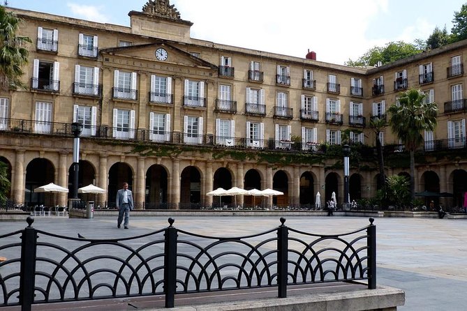 Private 4-hour City Tour of Bilbao with Hotel or Cruise Port pick-up - The Private Tour Offers a Tailor-Made Bilbao Experience