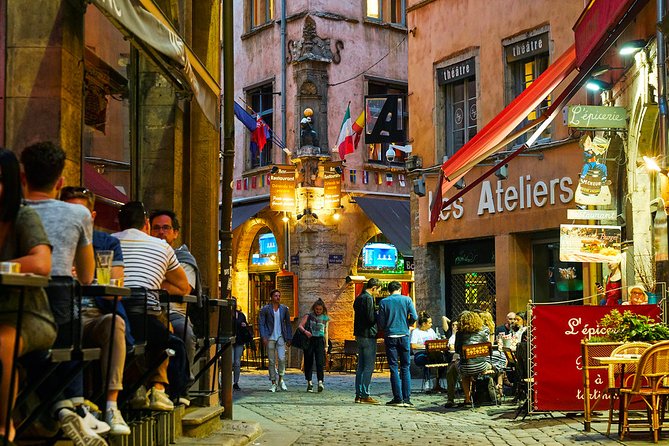 Private 4-hour City Tour of Lyon with driver, guide and Hotel pick-up - Exploring Lyon’s Main Squares and Cultural Hubs