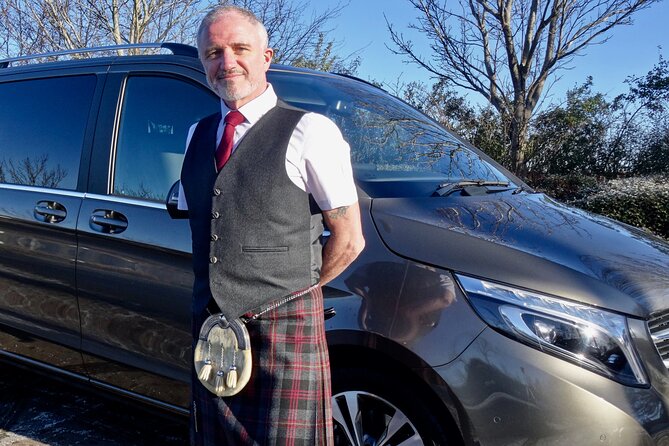 Private 4 Hour Tour of Edinburgh in a Spacious 6-seater Mercedes - The Guide’s Role and Commentary Style