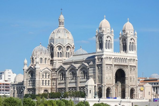 Private 4-hour Tour of Marseille (Shore excursion or hotel pick up) - Discover Longchamp and the Nearby Parks