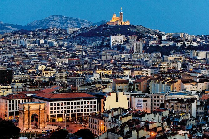 Private 4-hour Tour of Marseille (Shore excursion or hotel pick up) - Knowledgeable Official Tour Guide Ensures Engaging Commentary