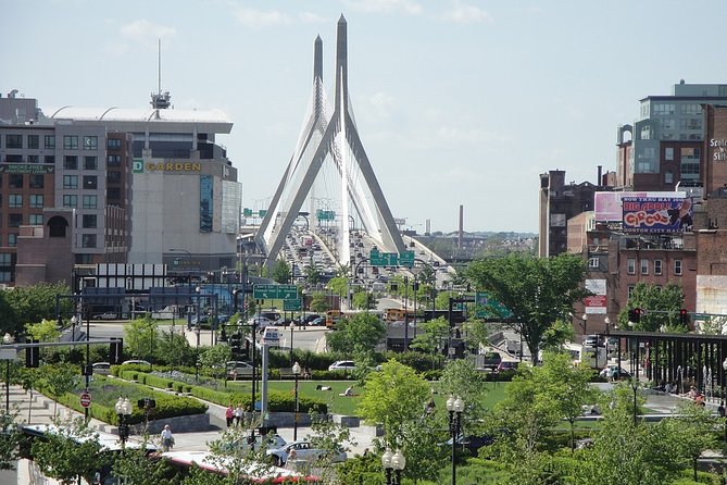 Private 4-hour Walking Tour in Boston with official tour guide - Explore Boston with a Private 4-Hour Walking Tour and Official Guide