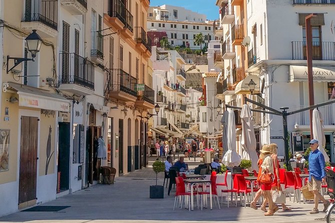 Private 4-hour walking tour of Ibiza with official tour guide - Why Choose This Private Ibiza Old Town Tour?