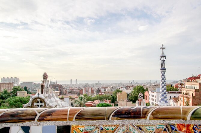 Private 4 Hours Barcelona Sightseeing Tour - Key Points