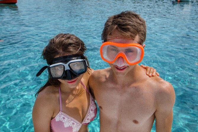 Private 4 islands tour (Golden Horn, Hvar, Pakleni islands, olta) - Golden Horn Beach and Tubing Adventure