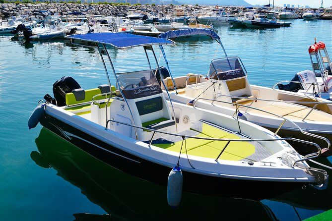 Private 40hp Boat Tour of the Amalfi Coast and Positano - Key Points