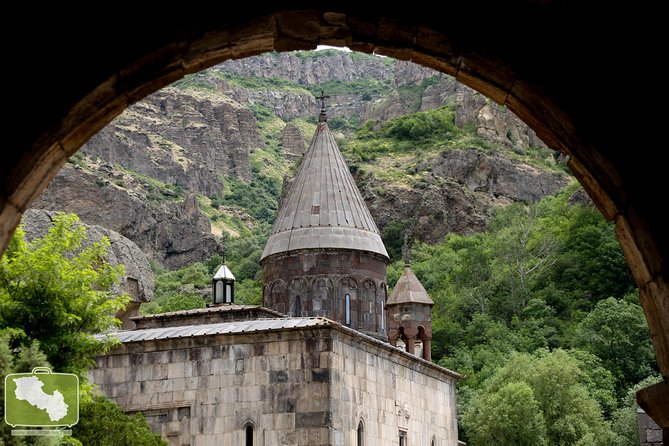 Private 5-Day Armenia Tour: Wine Tasting & Cultural Highlights - Key Points
