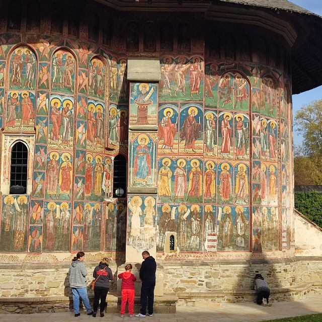 Private 5 days tour of Bucovina and Maramure - Key Points