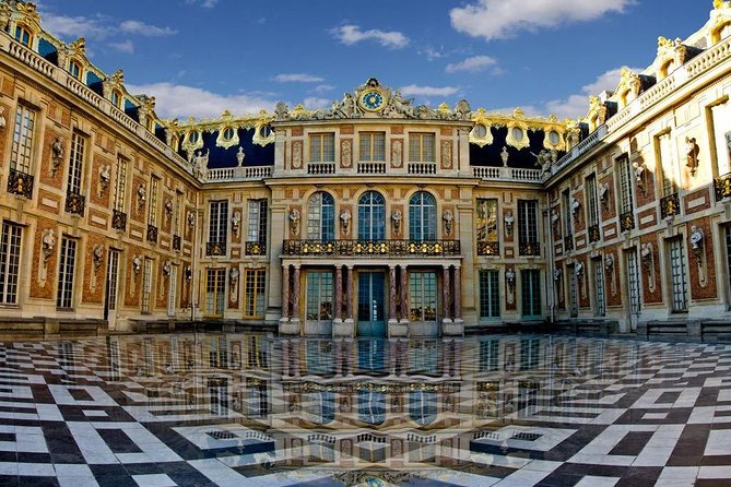 Private 5-hour round transfer to Versailles from Paris. Best offer! - Who Should Consider This Versailles Transfer?