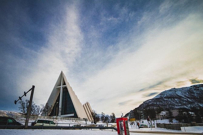 Private 5 to 7 hours Northern Lights Tour in Tromsø with hotel pick up - Physical Requirements and Accessibility