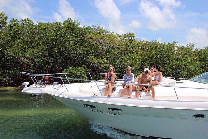 Private 50FT Yacht Rental in Cancún P8 - Customizing Your Yacht Trip: Length and Activities