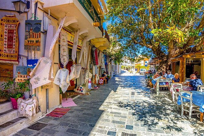 Private 6.5h shore tour to Eastern Crete from Heraklion - Explore the Bustling Town of Agios Nikolaos