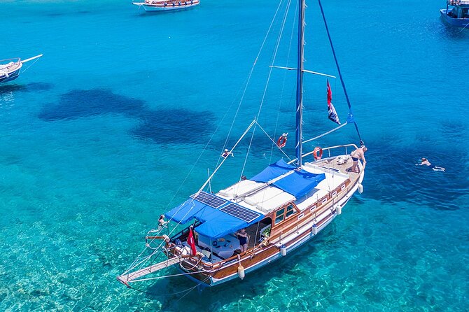 Private 6-Hour Boat Tour with Lunch in Bodrum Bays - What’s Included: Lunch, Snorkeling, and Fruit