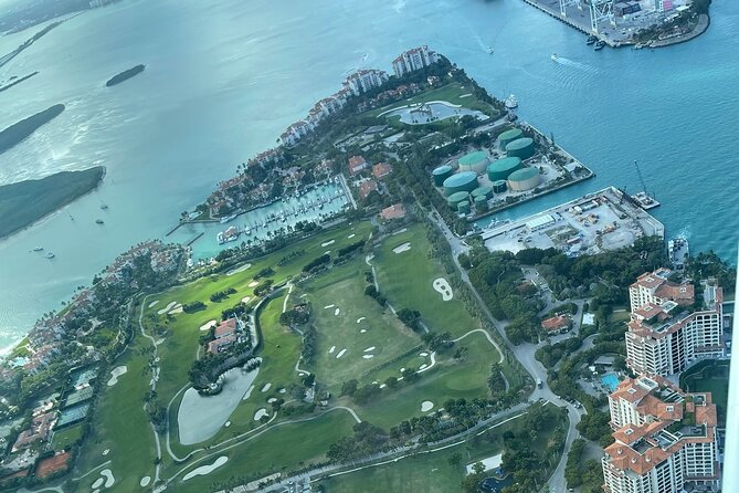 Private 60 Minute Romantic Excursion Air Tour with Champagne - The Champagne Moment: A Romantic Toast in the Sky