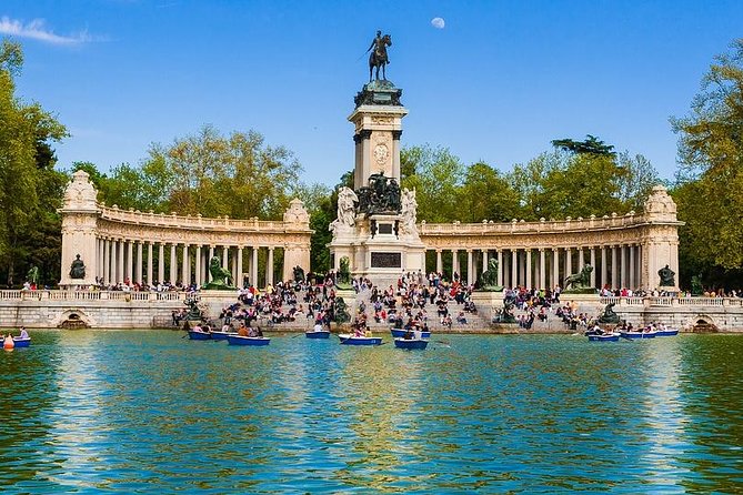 Private 8-hour City Tour of Madrid with driver,guide with pick up - The Royal Palace of Madrid and Museo Nacional del Prado