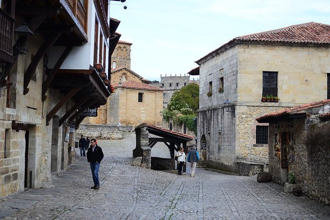 Private 8-hour Excursion to Santillana de Mar and Santander from Bilbao - Why Choose This Private Excursion?