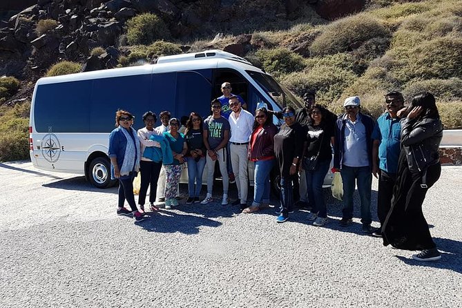 Private 8h tour on Santorini - Exploring Imerovigli and Skaros Rock