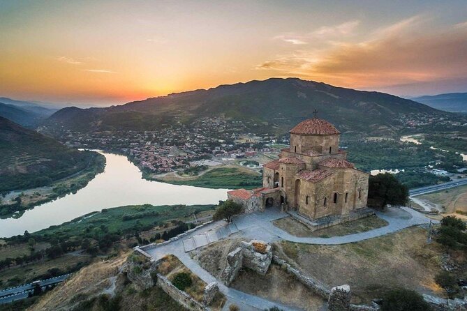 Private Adorable City Tour of Tbilisi - Key Points