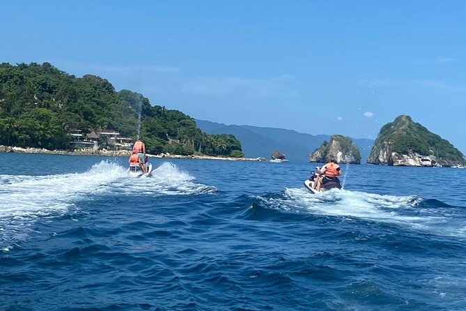 Private adventure of Yet Sky in Guayavitos - Exciting Private Jet Ski Adventure in Guayavitos for $113