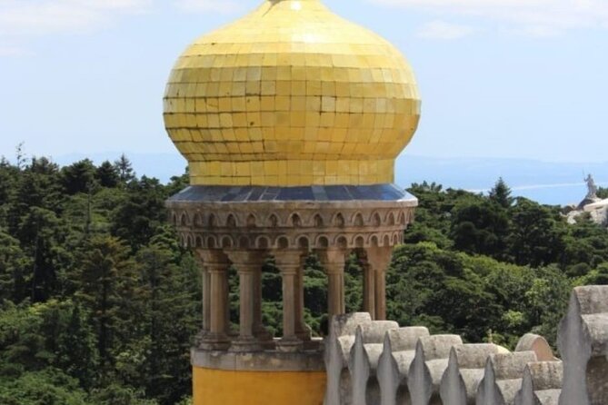 Private Adventure Tuk-Tuk,Sintra and Cascais, full day - The Guide and Customer Experience