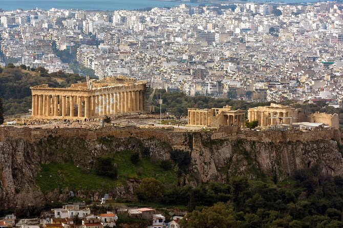 Private Airport Hotel Transfer in Athens by Luxury Van - Who Will Appreciate This Service the Most?