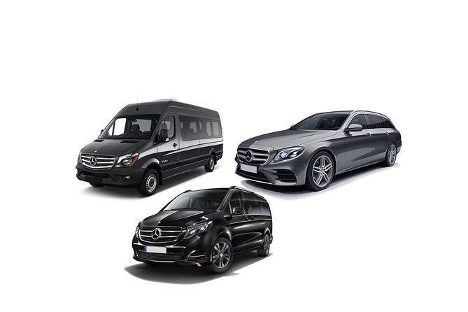 Private Airport Transfer between KEF Airport & Reykjavik - Reliable and Private Airport Transfer from KEF to Reykjavik