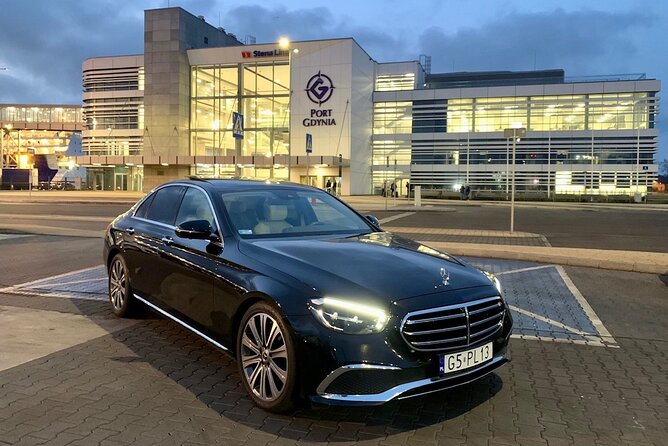 Private Airport Transfer: From Airport Gdansk GDN to Hotel in Gdansk (1-3 PAX) - Gdansk Airport Pickup in an Elegant Mercedes E-Class