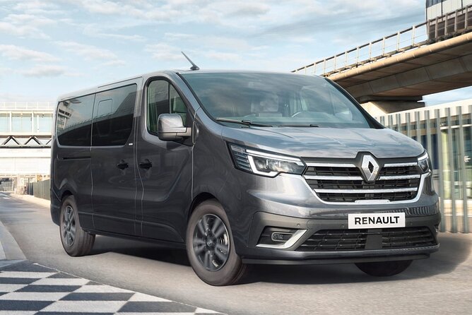 Private Airport Transfer from Keflavik airport to hotels in Reykjavik area - Key Points